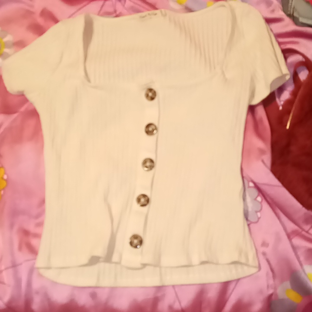 White crop top